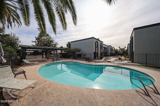 3501 N 64TH Street 16, Scottsdale, AZ 85251