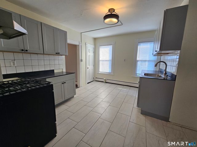 28 Short Street, New Britain, CT 06051