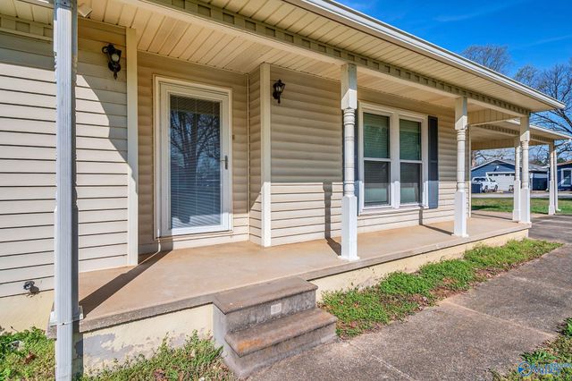 1203 North Malone Street, Athens, AL 35611