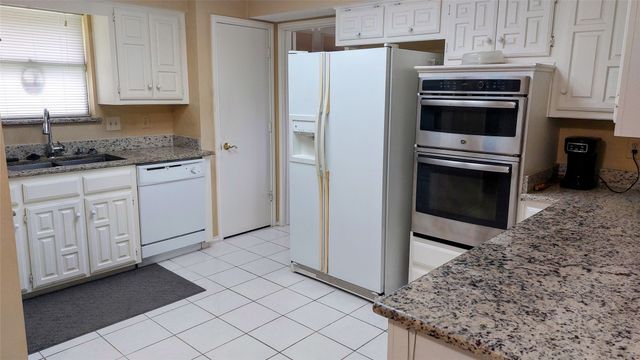 3633 Sailmaker Lane, Plano, TX 75023