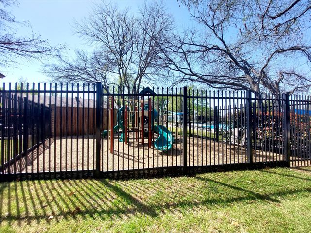 3633 Sailmaker Lane, Plano, TX 75023