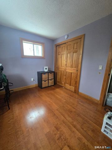 14 Glenwood Drive, Marlborough, CT 06447