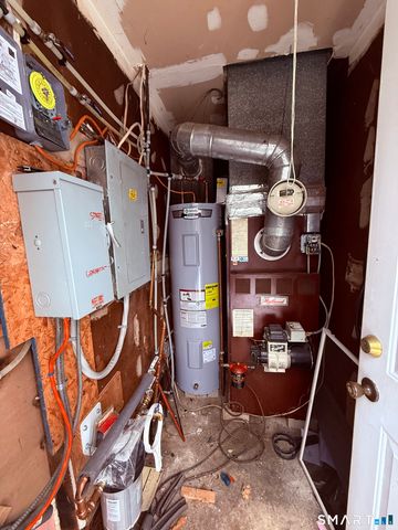 14 Glenwood Drive, Marlborough, CT 06447