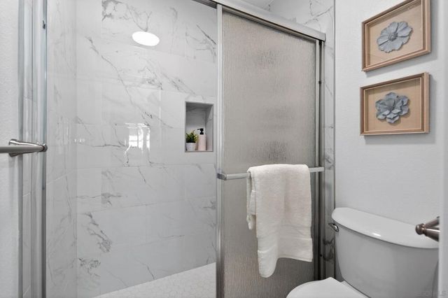 8034 Linda Vista 1L, San Diego, CA 92111