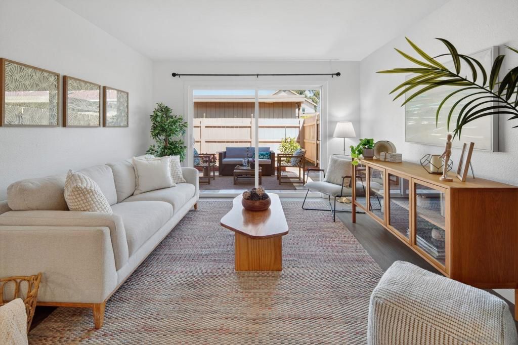 8034 Linda Vista 1L, San Diego, CA 92111