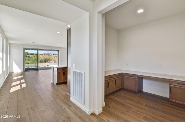 4107 PRAIRIE SCHOONER Road, Wickenburg, AZ 85390