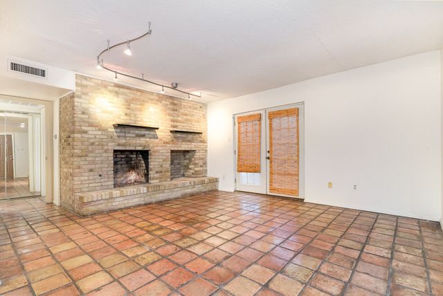 5924 Birchbrook Drive 112, Dallas, TX 75206
