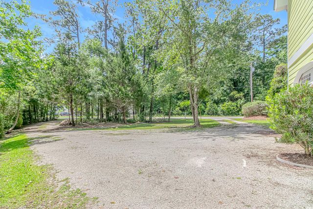 1050 Hagley Dr., Pawleys Island, SC 29585