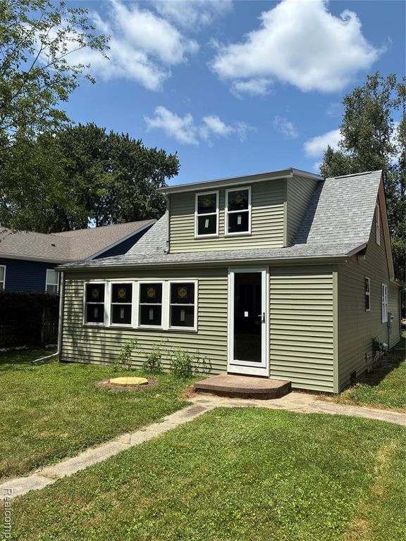 5901 Felske Drive, Brighton, MI 48116