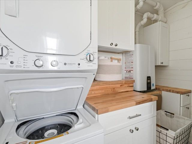 10 Gull Lane, South Hero, VT 05486