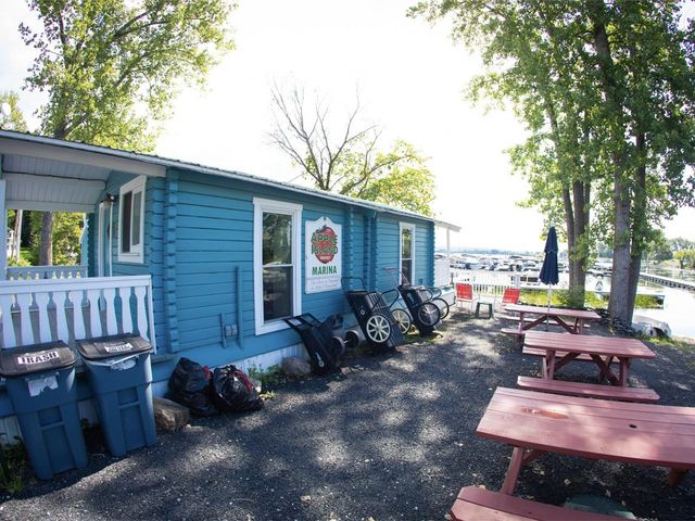 10 Gull Lane, South Hero, VT 05486