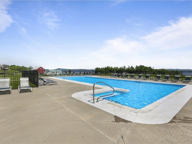 10 Gull Lane, South Hero, VT 05486