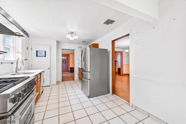 6 Dawes Ave, West Orange Twp., NJ 07052