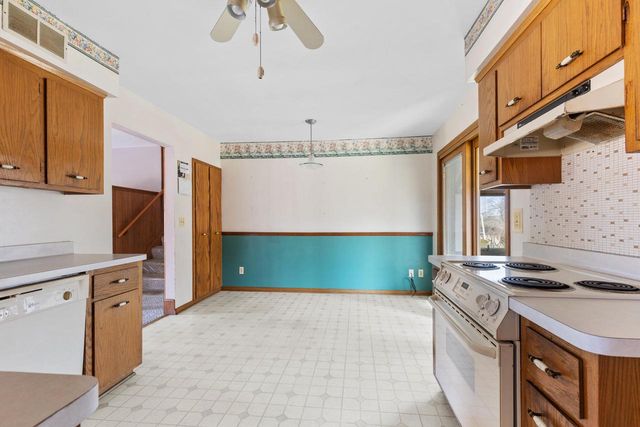 2744 N Park DRIVE, Wauwatosa, WI 53222