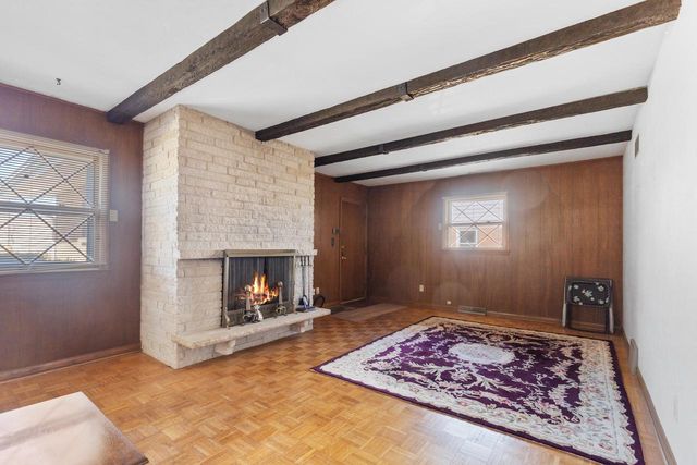 2744 N Park DRIVE, Wauwatosa, WI 53222