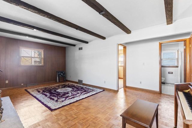 2744 N Park DRIVE, Wauwatosa, WI 53222