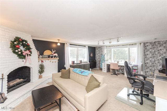 975 Colony Drive, Aurora, OH 44202