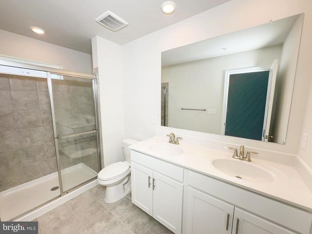 5615 LUDLOW PL, White Plains, MD 20695