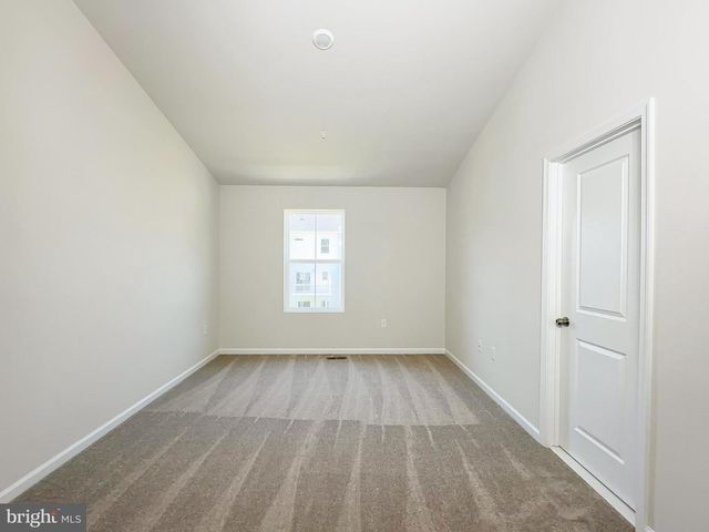 5615 LUDLOW PL, White Plains, MD 20695
