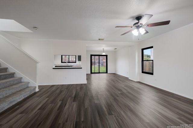 7254 Ruby Palm, San Antonio, TX 78218