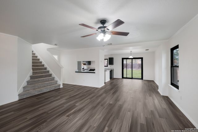 7254 Ruby Palm, San Antonio, TX 78218