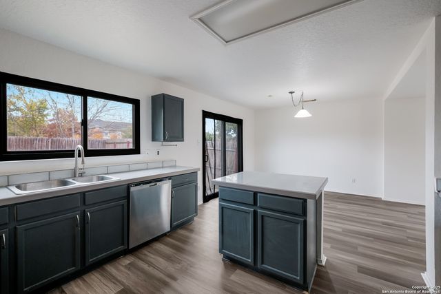 7254 Ruby Palm, San Antonio, TX 78218