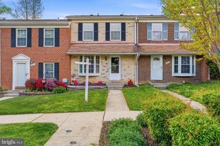 8821 HAYSHED LN, Columbia, MD 21045