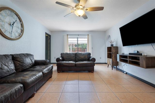 10951 PEPPERTREE LN, Port Richey,, FL 34668