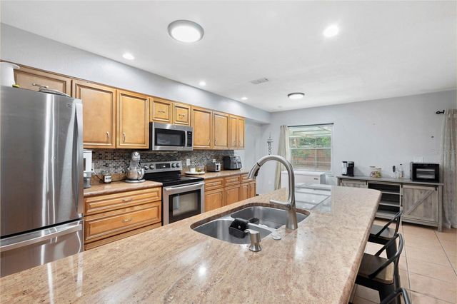 10951 PEPPERTREE LN, Port Richey,, FL 34668