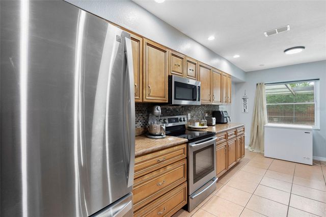 10951 PEPPERTREE LN, Port Richey,, FL 34668