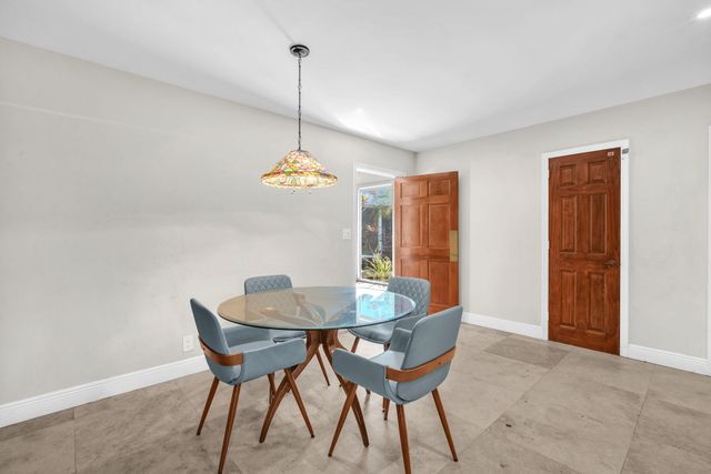 5820 SW 37th Terrace, Fort Lauderdale, FL 33312