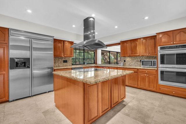 5820 SW 37th Terrace, Fort Lauderdale, FL 33312