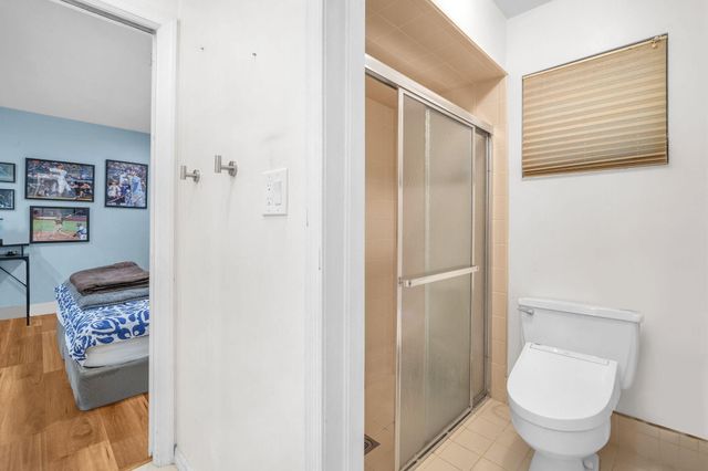 5820 SW 37th Terrace, Fort Lauderdale, FL 33312