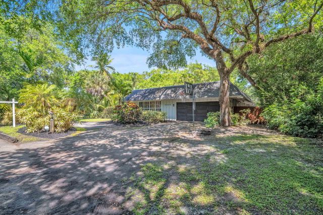 5820 SW 37th Terrace, Fort Lauderdale, FL 33312