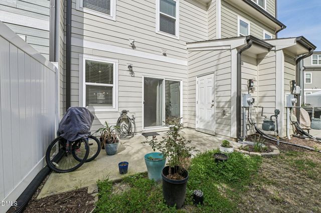 324 Old Grove Lane, Apex, NC 27502