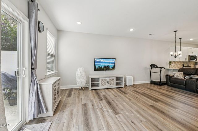 324 Old Grove Lane, Apex, NC 27502