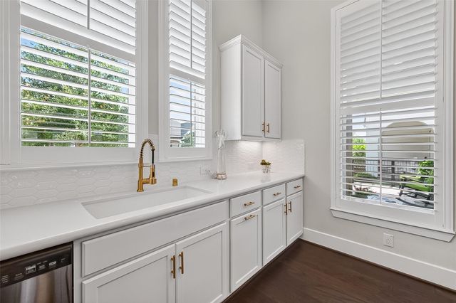 28919 Harbor Springs Court, Fulshear, TX 77441