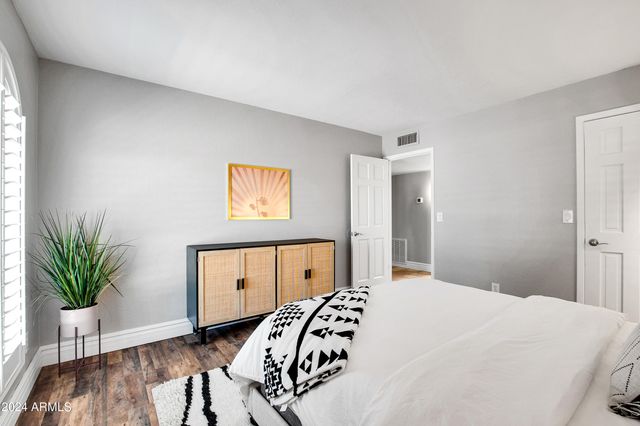 11222 N MILLER Road, Scottsdale, AZ 85260