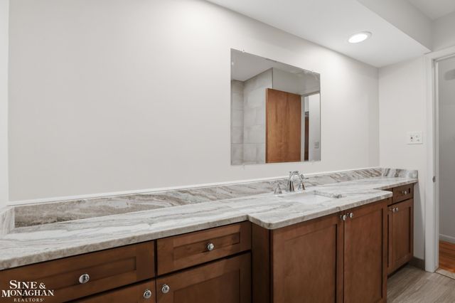 28036 Ann Arbor Trail, Westland, MI 48185