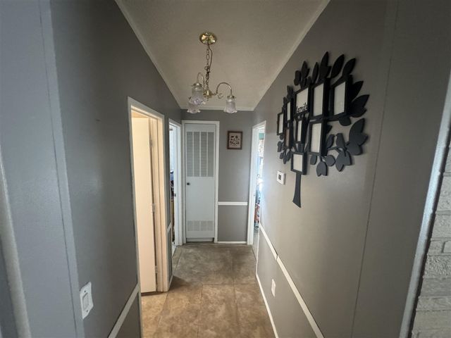 8962 Woodland Avenue 238, Kalamazoo, MI 49009