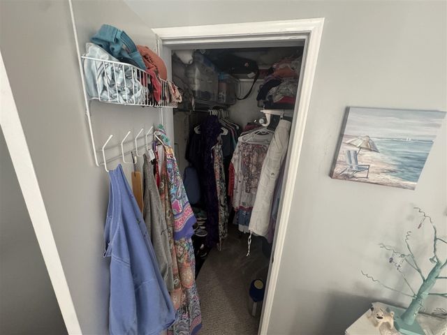 8962 Woodland Avenue 238, Kalamazoo, MI 49009