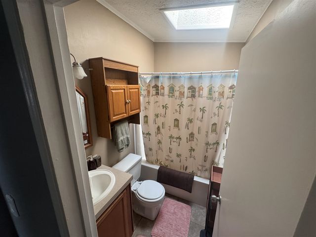 8962 Woodland Avenue 238, Kalamazoo, MI 49009