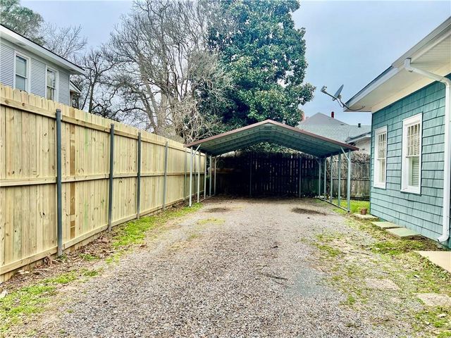 1802 ALBERT Street, Alexandria, LA 71301