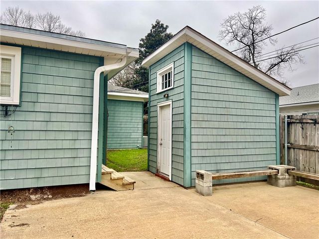 1802 ALBERT Street, Alexandria, LA 71301