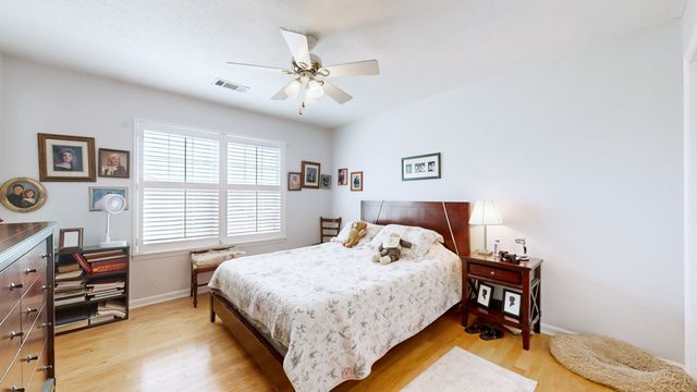 70 Rolling Meadows Dr, Goodlettsville, TN 37072