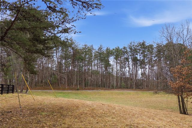221 Park Avenue, Salem, SC 29676
