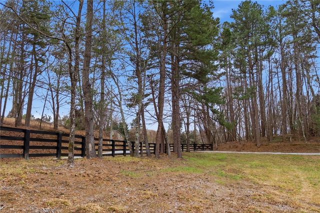 221 Park Avenue, Salem, SC 29676