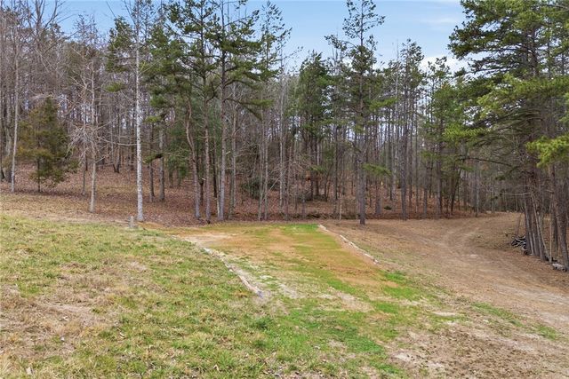 221 Park Avenue, Salem, SC 29676