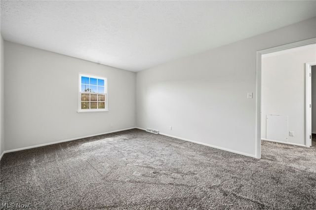 7982 Colonial Drive, Mentor, OH 44060