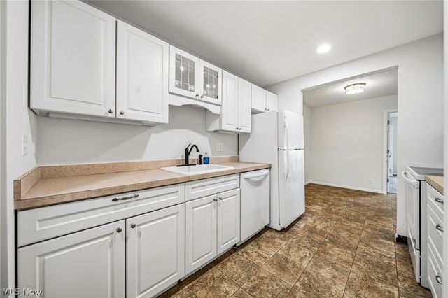 7982 Colonial Drive, Mentor, OH 44060